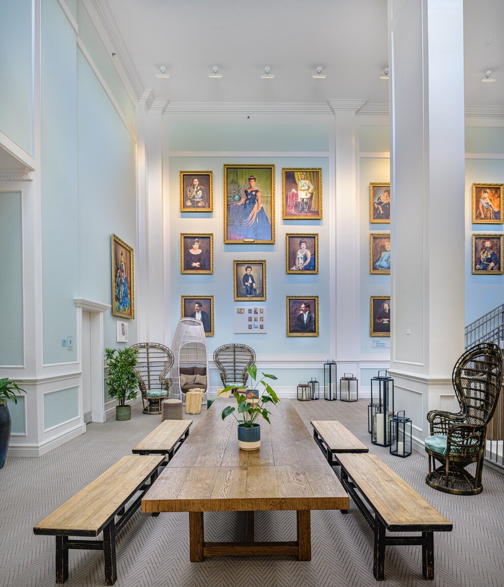 Farmhouse Table in Hotel
