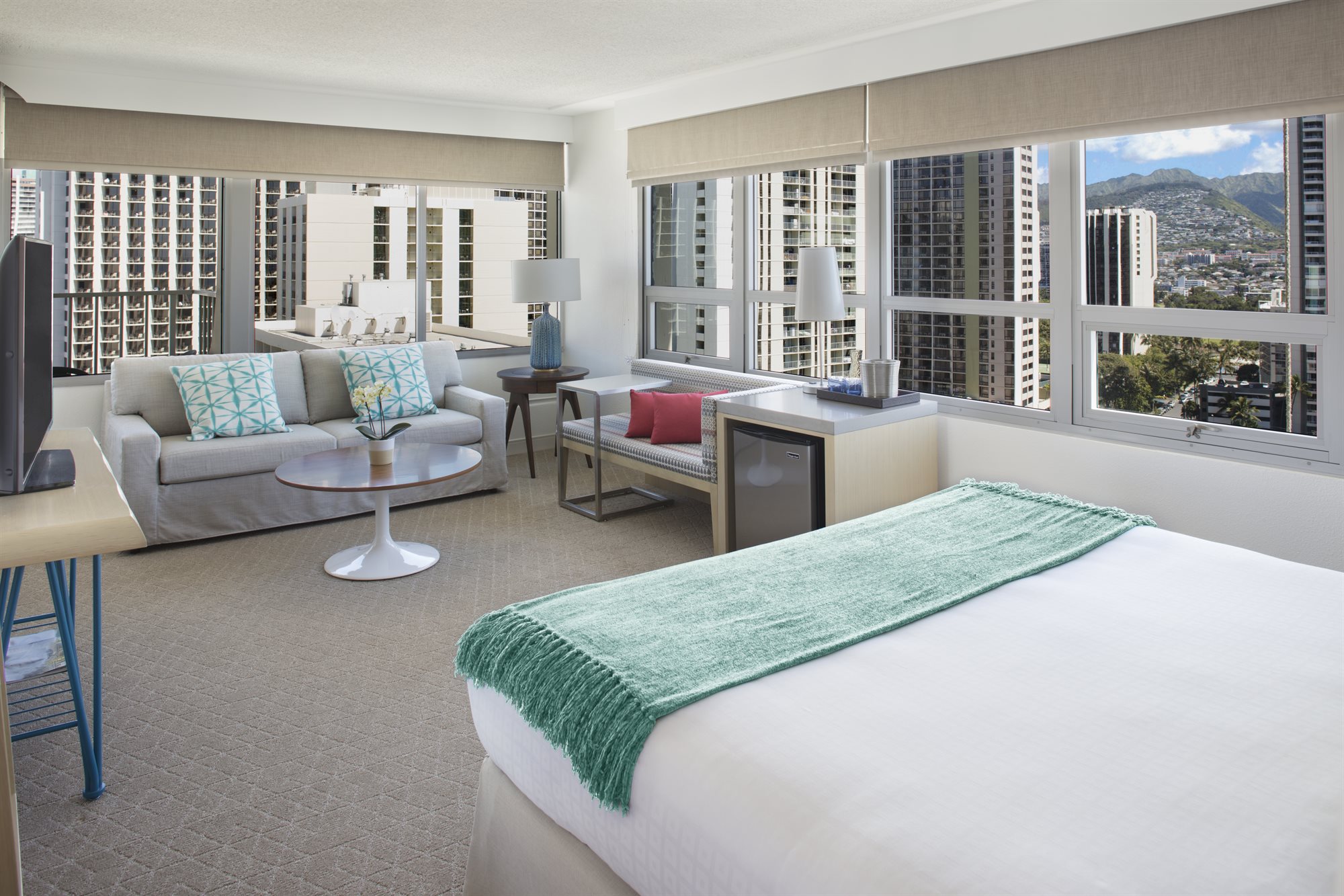 hotel suite